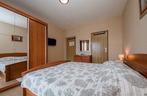 Suha Punta Apartment | Room Anica Kampor S3 - Island of Rab