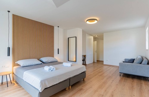 Cres Bed & Breakfast | Room in Cres with Seaview, Balcony, Air condition, WIFI (4249-6)