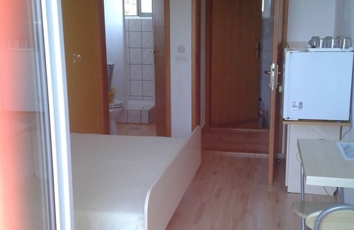 Luka Bed & Breakfast | Room in Luka with Seaview, Balcony, Air condition, WIFI (4659-3)