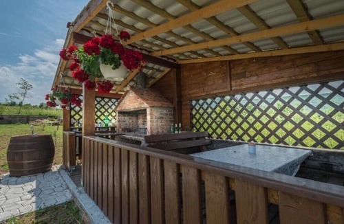 Rakovica Apartment | Room Sanja 7 with shared pool