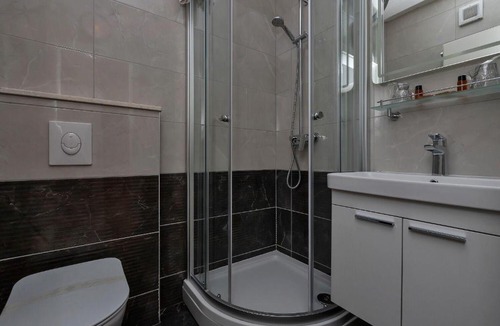 Pokrivenik House | Rooms Ana