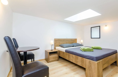 Gruz House | Rooms Baza - Comfort Double Room No.8