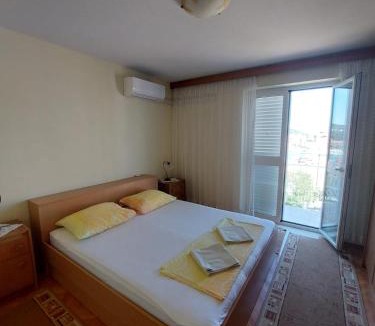 Gruz House | Rooms Diana