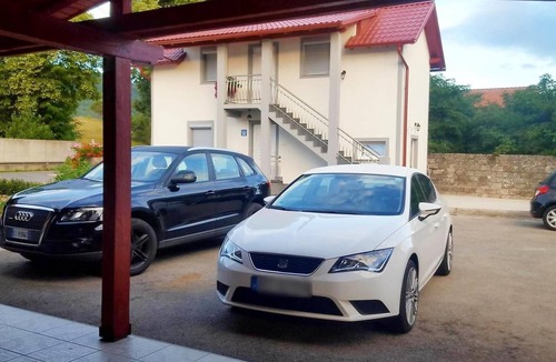 Vrhovine Apartment | Rooms Jovica, (15966), Vrhovine, hr