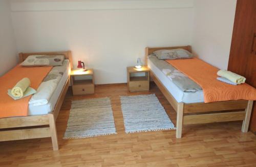 Cove Parja House | Rooms "Nada Zunic"