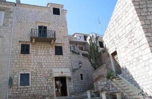 Vis Apartment | Rooms Nikola, (2701), Vis, hr
