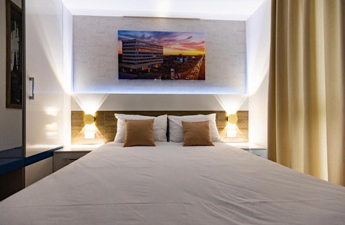 Modrica Hotel | Rox