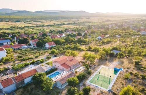 Stankovci Villa | Rural Villa Adriart with heated pool and sauna