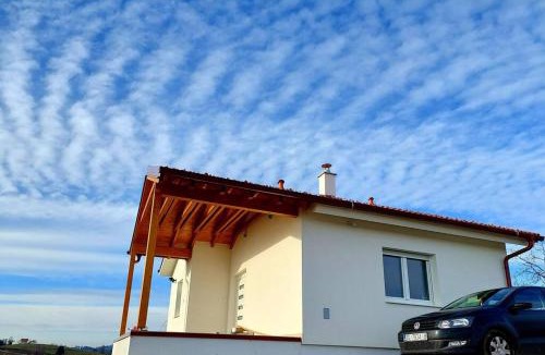 Strigova House | Ruralna kuća za odmor Julijana