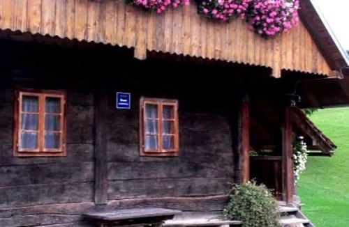 Duga Resa House | Rustic home Mia