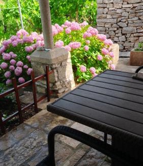 Zrnovo Apartment | Rustical Apartment