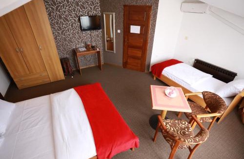 Osijek Bed & Breakfast | Rustika Sobe