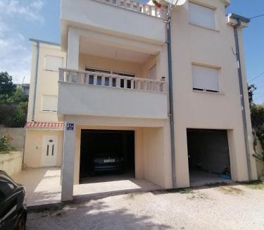 Solin Apartment | Salona Croatia