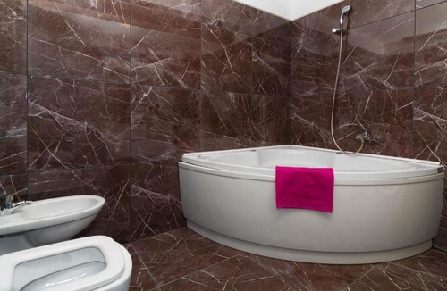Klis Apartment | SALONA HILLS with magical view of SPLIT