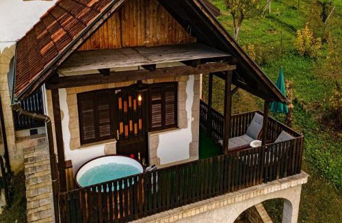 Donja Stubica House | San Vinogradara