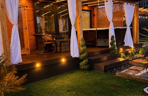 Sarajevo Ski Chalet | Sarajevo jacuzzi sauna Forest romance lodge