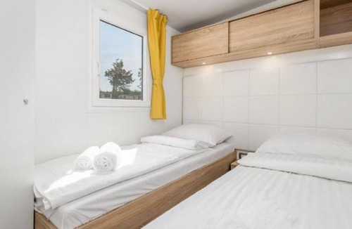 Omisalj Ski Chalet | Scenic Chalet in Omišalj with Swimming Pool