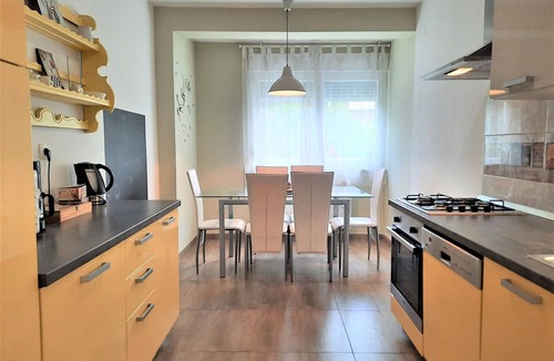 Zagreb Apartment | Schöne neu renovierte Wohnung in der Nähe des Zentrums by Interhome
