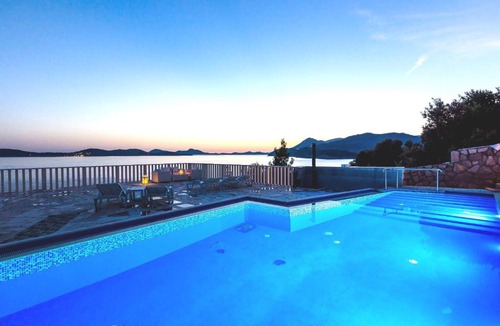 Lozica Apartment | Sea apartments
