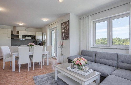Đuba Apartment | Sea Breeze Residence Mariella, Umag, Croatia