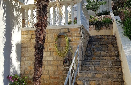 Tijesno Apartment | Sea view, 70 m², directly on the sea in Tisno, 2 bedrooms and bathroom