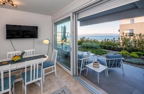 Znjan Apartment | Sea View Apartment Joshua near Žnjan Beach in Split
