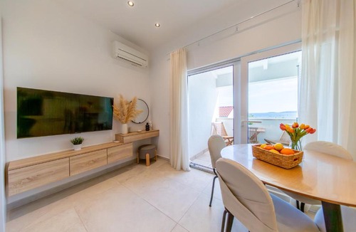 Milna Apartment | Seafront Suites Maja