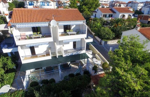 Okrug Gornji Apartment | Seaside apartments with a swimming pool Rastici, Ciovo - 2793