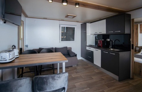 Novi Vinodolski House | Seaside Deluxe Escape at Klenovica Camping - Two Bedroom Mobile Home with Hot-Tub