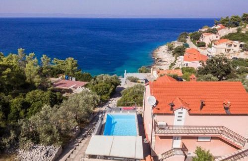 Prigradica House | Seaside family friendly house with a swimming pool Prigradica, Korcula - 21022