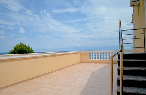 Ugljan House | Seaside holiday house Ugljan (K-21541)