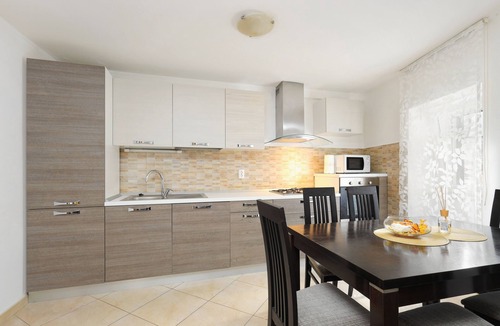 Kastel Sucurac House | Seaside holiday house Kaštel Sućurac, Kaštela (K-19241)