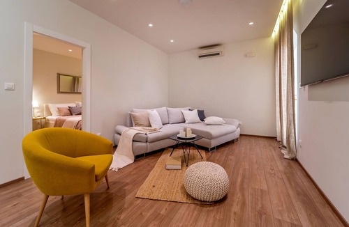 Selca House | Seaside luxury villa with a swimming pool Puntinak, Brač (K-2964)
