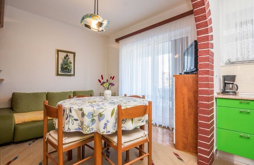 Vir Apartment | Seaside Tranquil Stay for 4