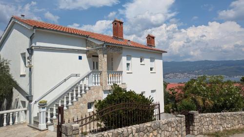 Dobrinj Apartment | Seaview Apartment with two bedrooms and pool