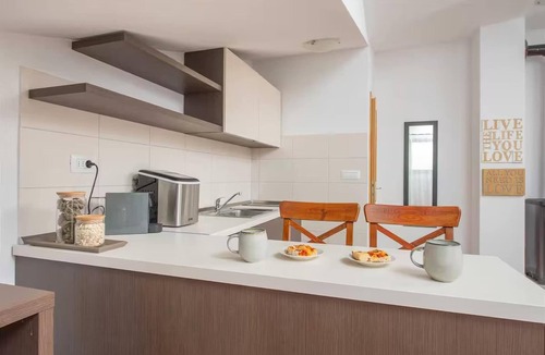 Businci House | Seaview Family Villa with Heated Pool
