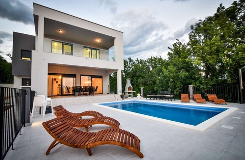 Maslenica Villa | Seaview Villa Katharina in Maslenica