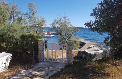 Pasman House | Secluded fisherman's cottage Cove Zuborovica, Pašman (K-321)