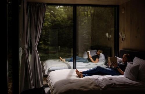 Gradec House | Secluded Glass House Escape with Hot Tub & Forest Views in Zagreb, Croatia