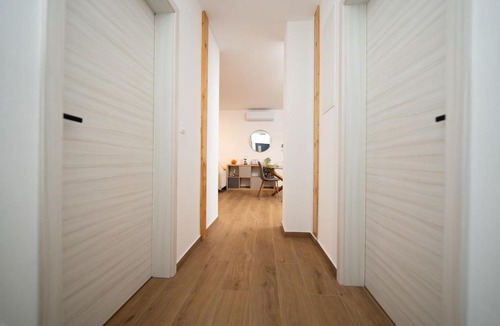 Varazdin Apartment | Secret Garden Apartman