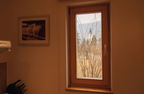 Bohinj House | Serene 3-bedroom house by the Bohinj Lake with WiFi