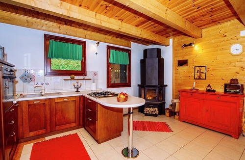 Brod Moravice House | Serene holiday home in Doluš with private garden