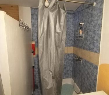 Gvozd House | Shambhala, eko selo Blatuša
