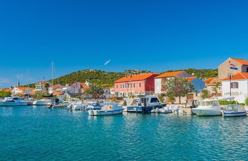 Jezera Boat Rental | Sibenik Sun and Beach Sailing Extravaganza: A Croatian Coastal Adventure