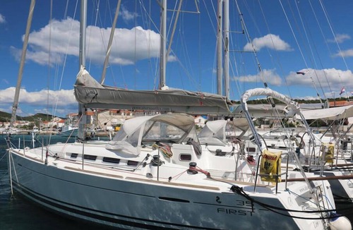 Jezera Boat Rental | Sibenik Sun and Beach Sailing Extravaganza: A Croatian Coastal Adventure