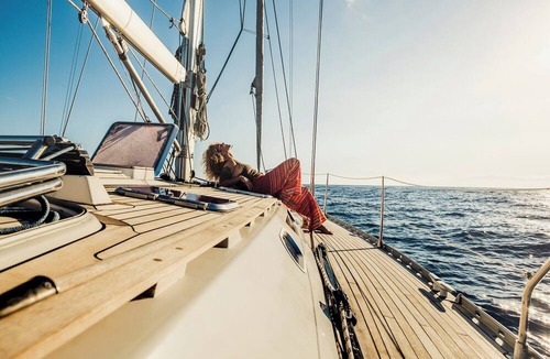 Sibenik Boat Rental | Sibenik Sunshine Sailing: A Luxurious Croatian Beach Experience