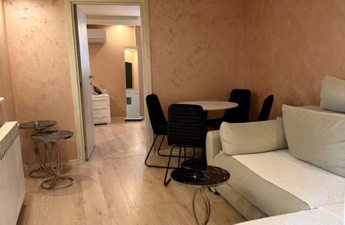 Cukarica Apartment | Silver Night