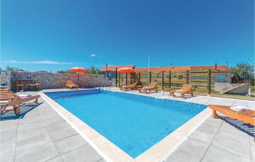 Donje Rastane House | Six-Bedroom Holiday Home In Donje Rastane