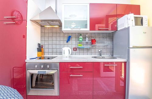 Jadrija House | Small cottage furnished with style is located in Jadrija, a resort between Sibenik and Vodice.