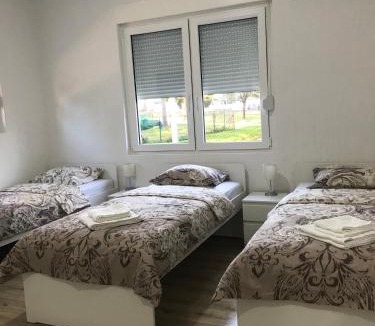 Golubac Apartment | Soba Milojkovic